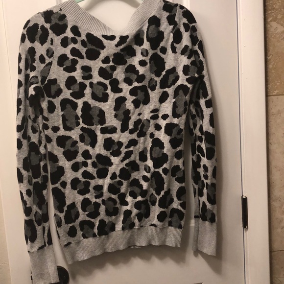Express leopard print sweater - Picture 2 of 2